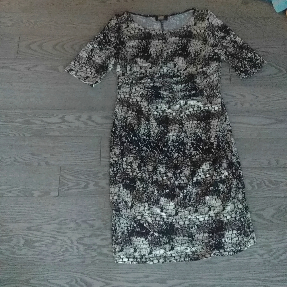 Beautiful dress by  Lori ❤️🍀